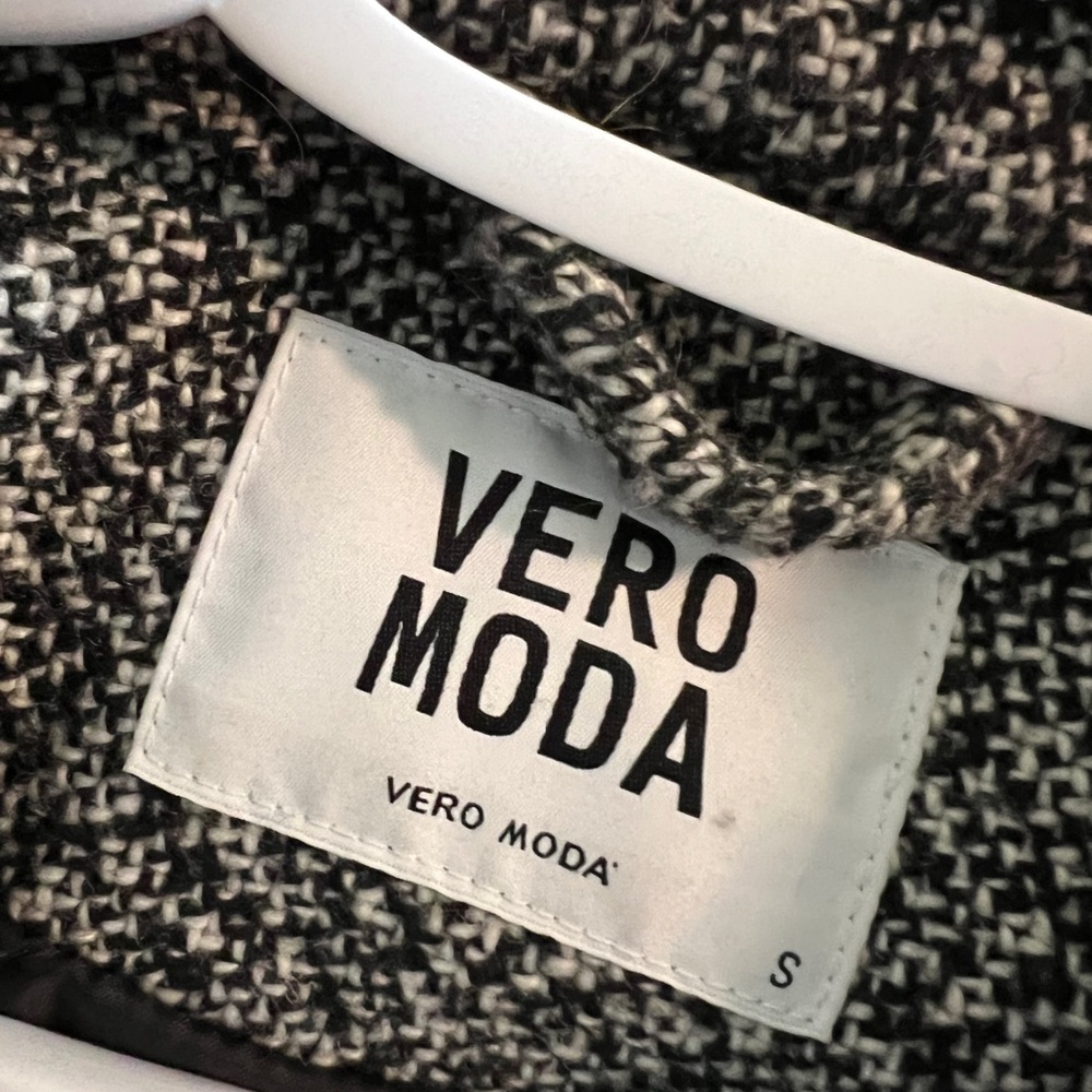 Vero Moda Coat - Picture 3 of 6